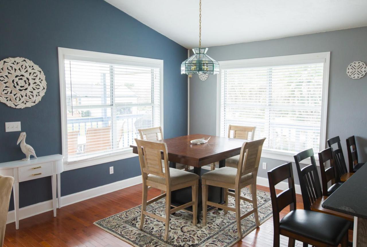 Five Bedroom Home In The Heart Of St Aug Beach 세인트어거스틴 외부 사진