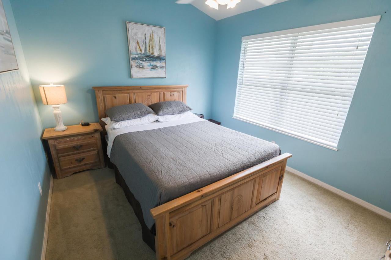 Five Bedroom Home In The Heart Of St Aug Beach 세인트어거스틴 외부 사진