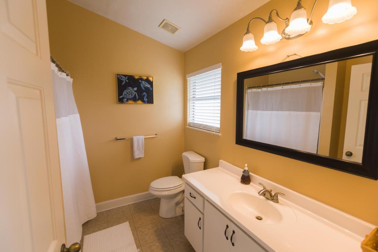 Five Bedroom Home In The Heart Of St Aug Beach 세인트어거스틴 외부 사진